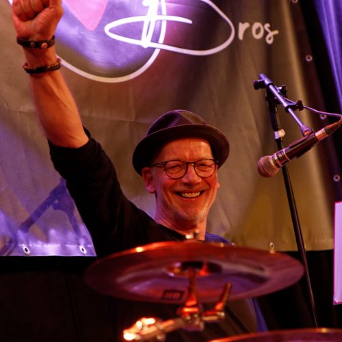 2025-12-19 WonderBros-47.jpg