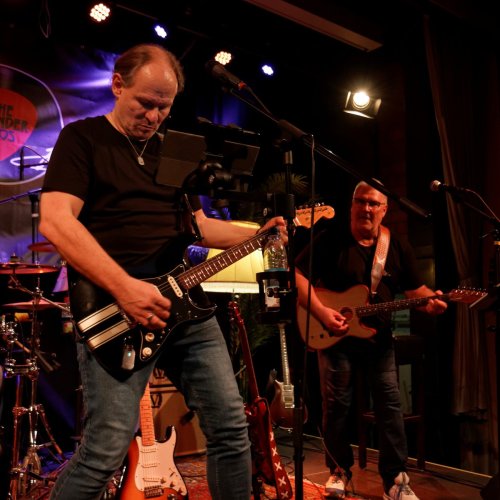 2025-12-19 WonderBros-42.jpg