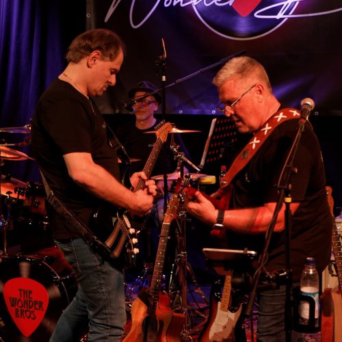 2025-12-19 WonderBros-32.jpg