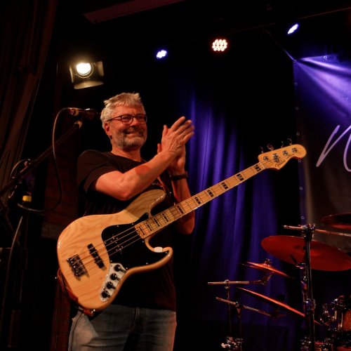 2025-12-19 WonderBros-40.jpg