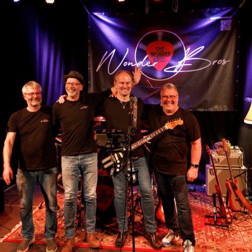 2025-12-19 WonderBros-53.jpg