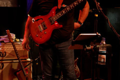 2025-12-19-WonderBros-18